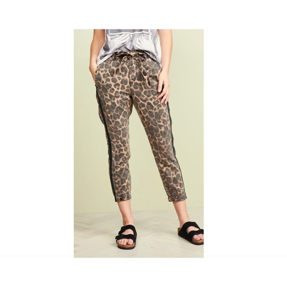 PAM & GELA Leopard Print Sash Side Stripe Cropped